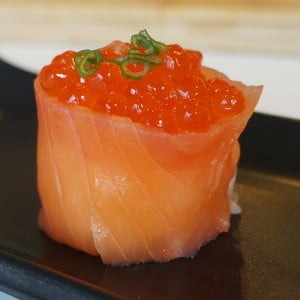 Smoked salmon Gunkan Sushi with Tobiko