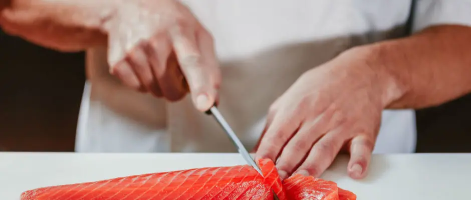 How to Cut Sushi Like a Boss: The Secrets Behind Making Sushi